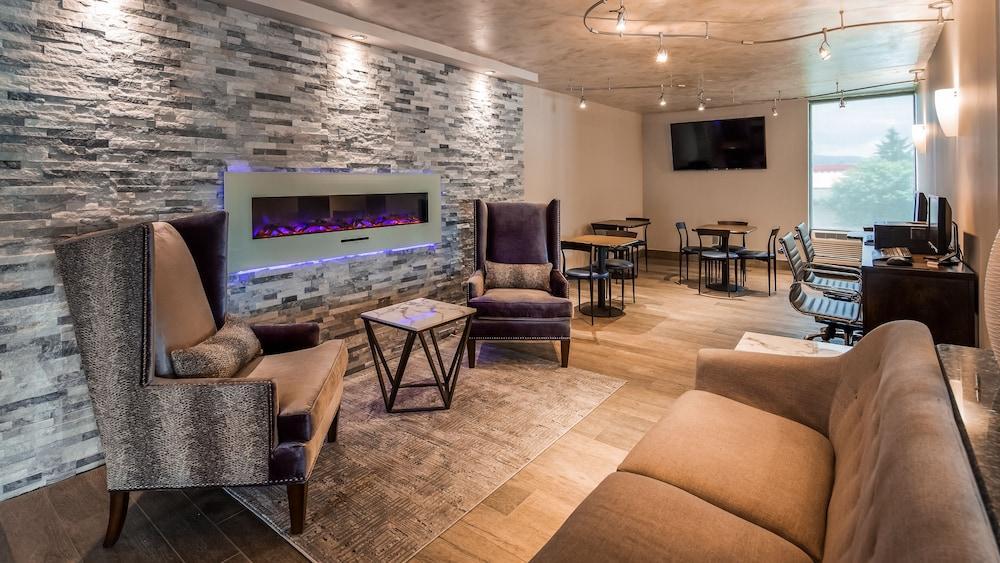 Baymont By Wyndham Johnson City/Binghamton Экстерьер фото
