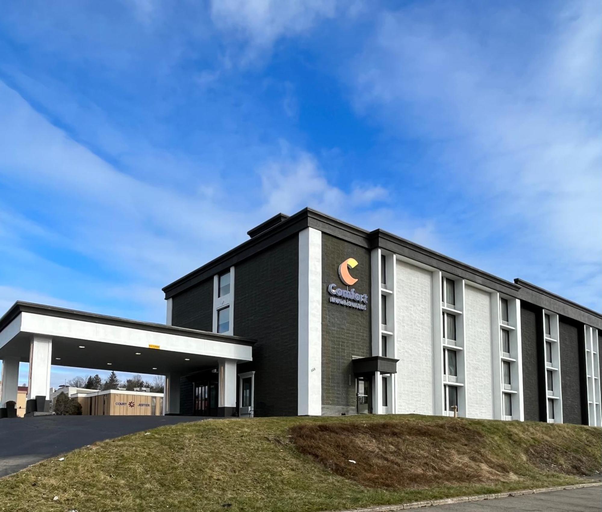 Baymont By Wyndham Johnson City/Binghamton Экстерьер фото