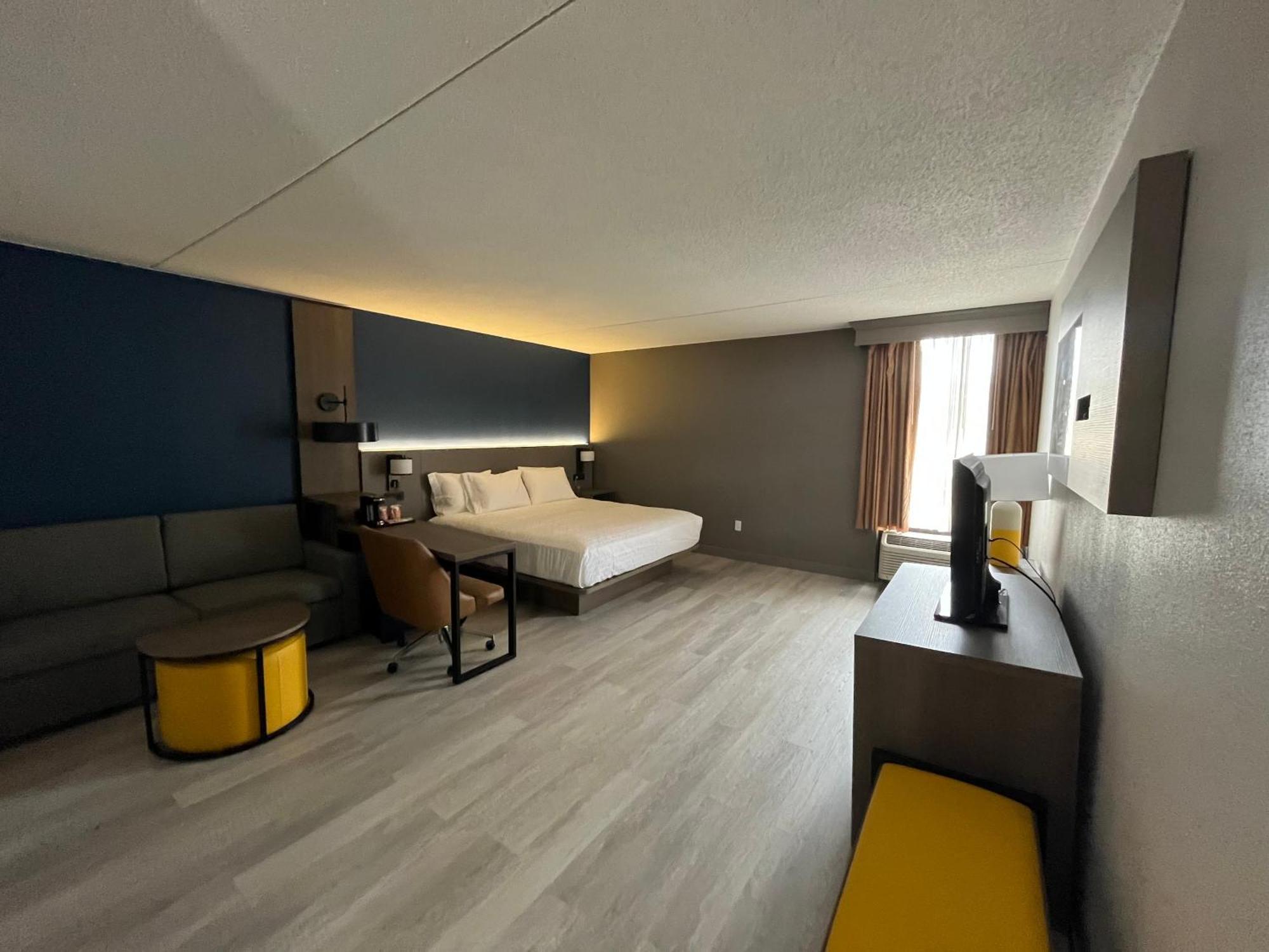 Baymont By Wyndham Johnson City/Binghamton Экстерьер фото